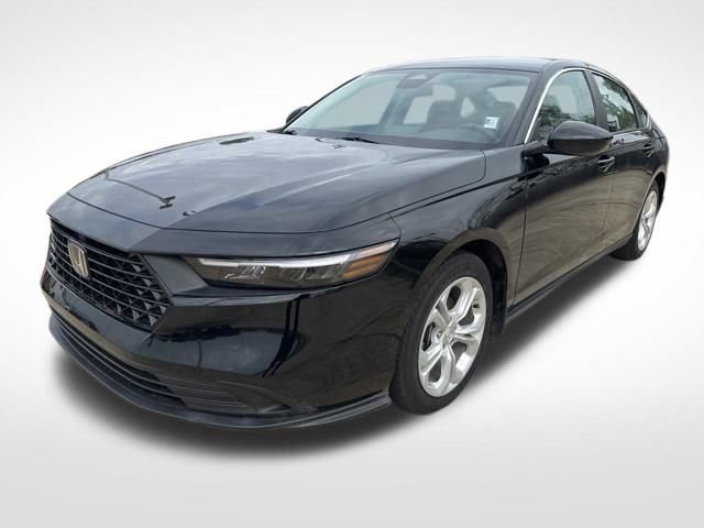 Used 2024 Honda Accord LX image 4