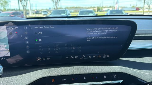 Used 2025 Buick Enclave Preferred image 19