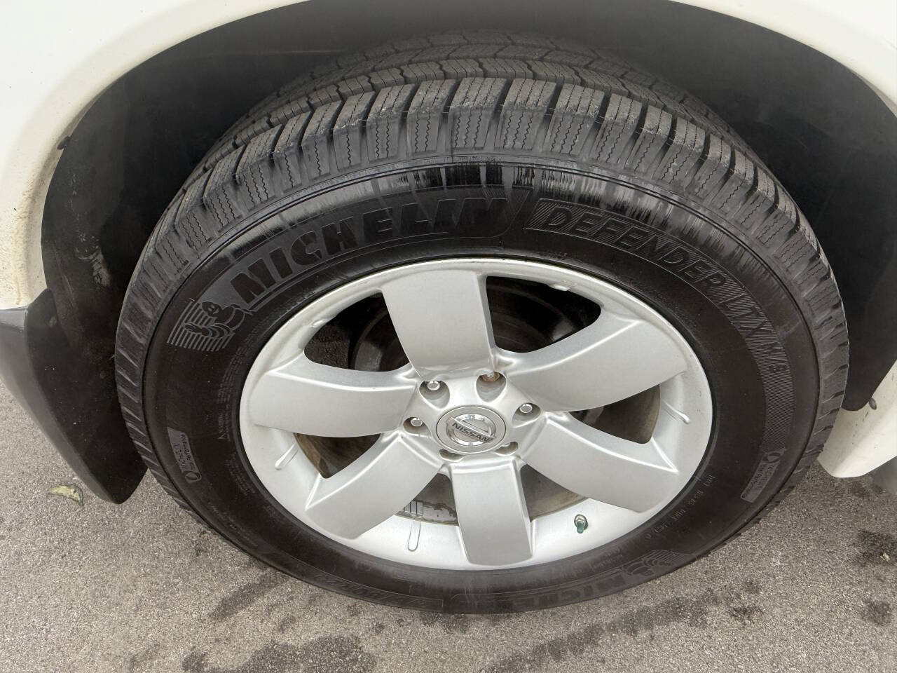 Used 2010 Nissan Armada Titanium AWD/4WD image 26