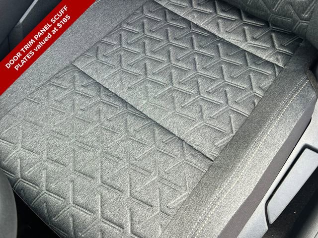 New 2026 Nissan Kicks SV w/ Charging Package image 8