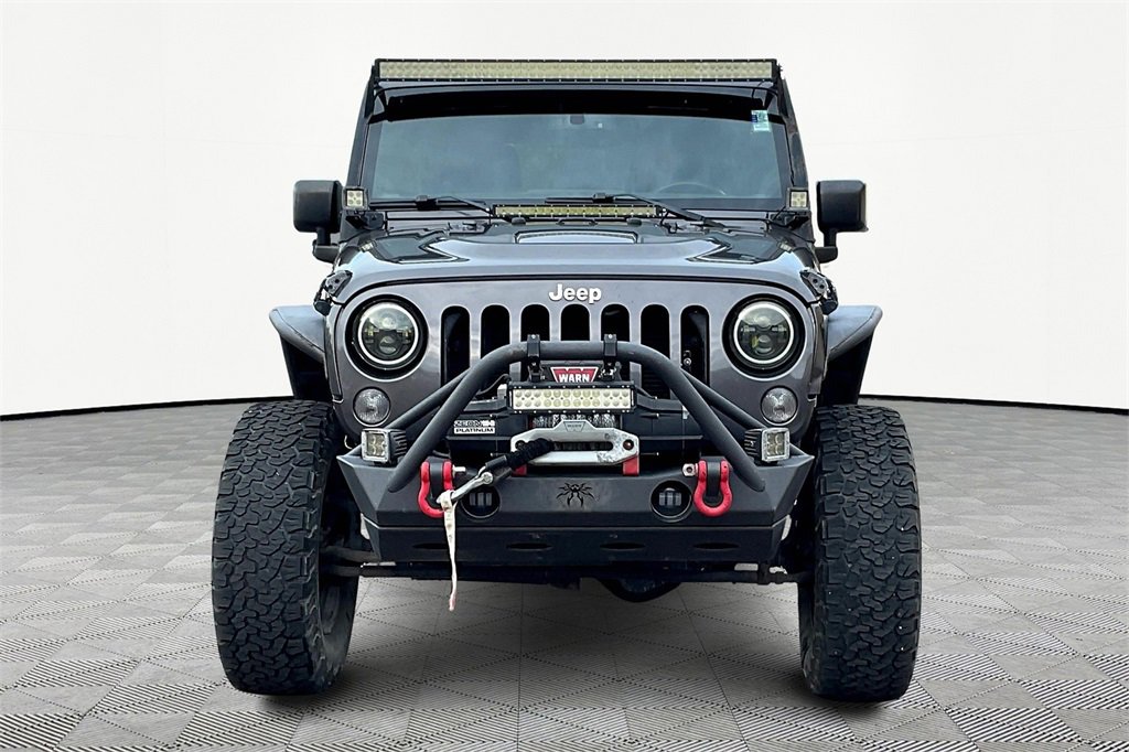 Used 2016 Jeep Wrangler Unlimited Rubicon image 3
