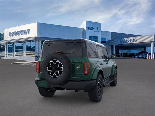 New 2025 Ford Bronco Outer Banks image 8