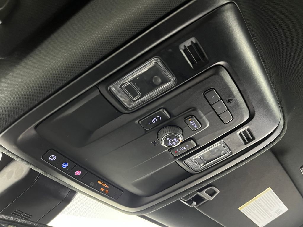 Used 2021 Chevrolet Tahoe RST w/ Luxury Package image 27