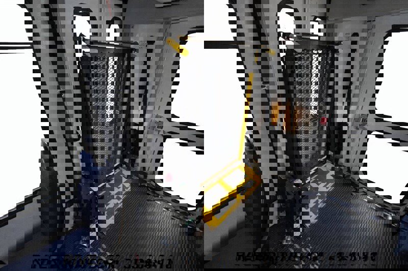 Used 2013 Chevrolet Express 4500 w/ Shuttle Bus Package RWD image 3