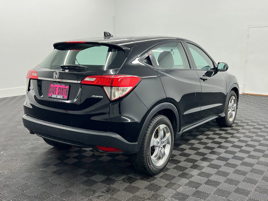 Used 2020 Honda HR-V LX image 8