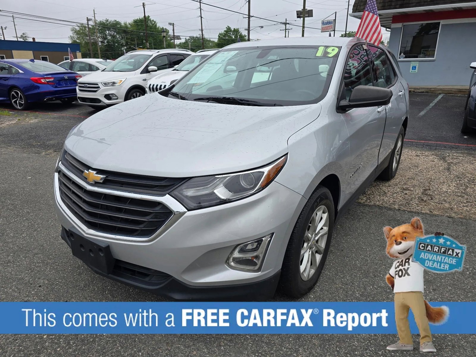 Used 2019 Chevrolet Equinox LS FWD image 1