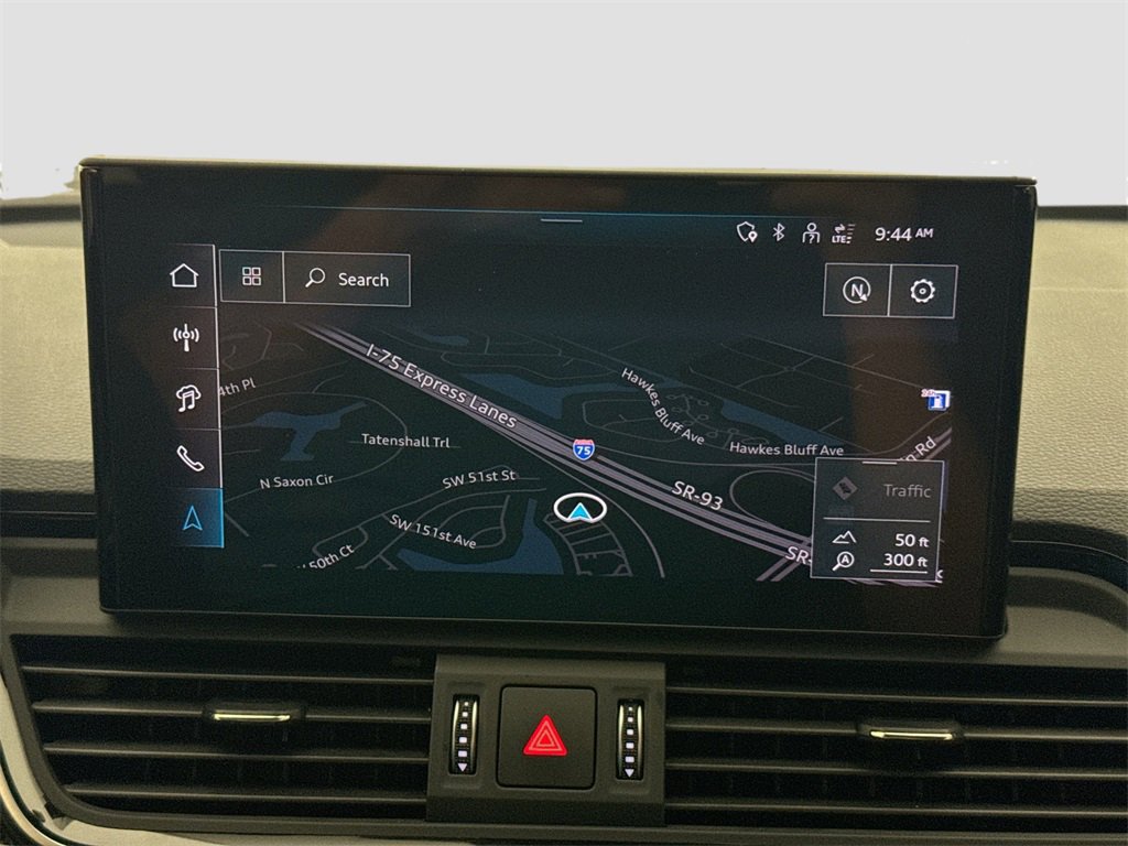 Used 2024 Audi SQ5 Prestige image 13