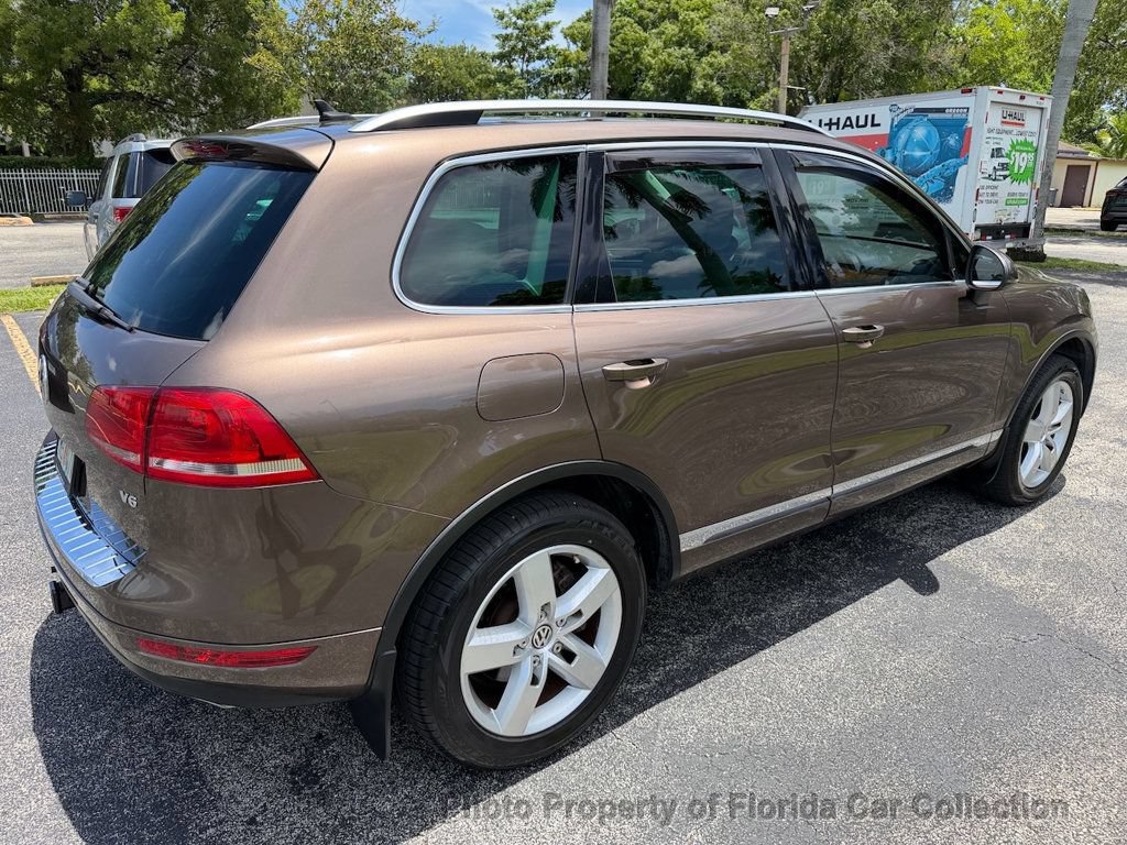 Used 2012 Volkswagen Touareg VR6 AWD/4WD image 4