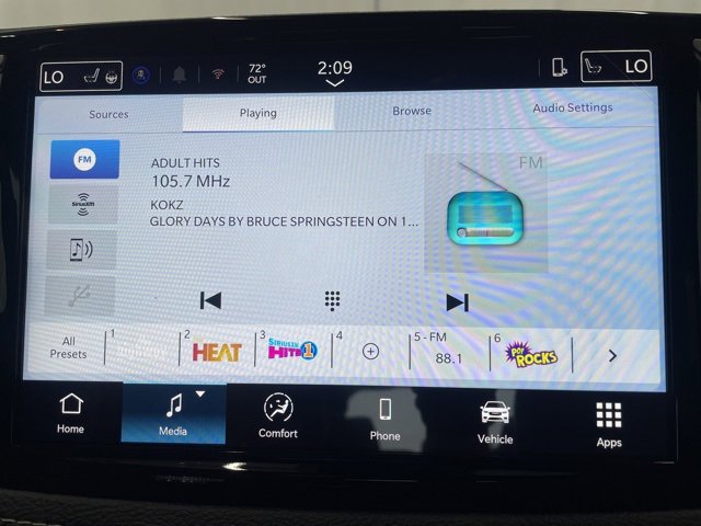 New 2026 Chrysler Pacifica Select image 17