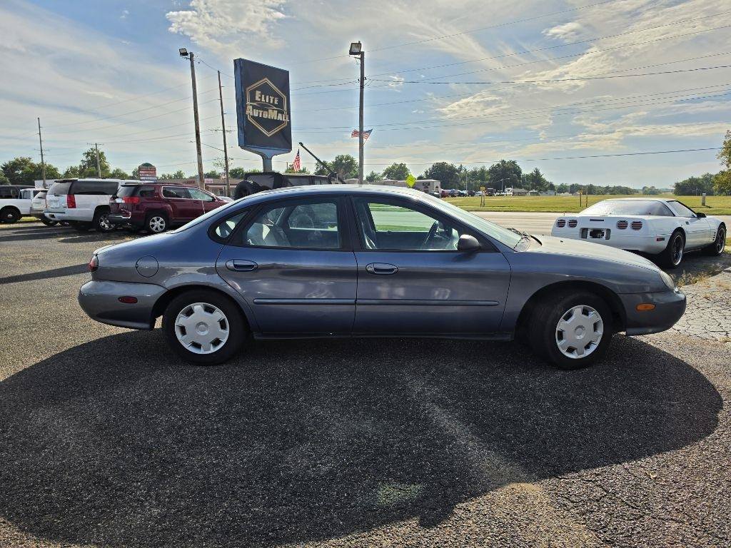 Used 1999 Ford Taurus LX FWD image 2