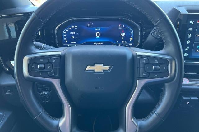 Used 2025 Chevrolet Silverado 1500 LT RWD image 32