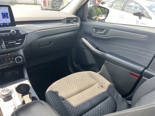 Used 2023 Ford Escape Active FWD image 16