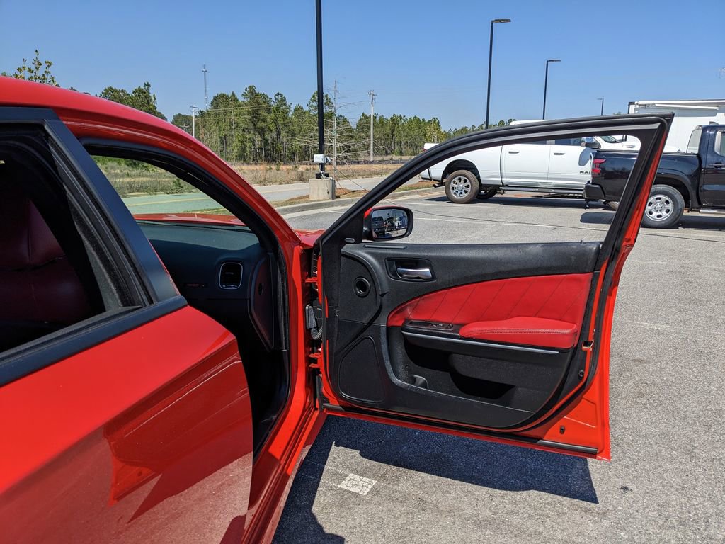 Used 2022 Dodge Charger Scat Pack w/ Navigation & Travel Group image 57