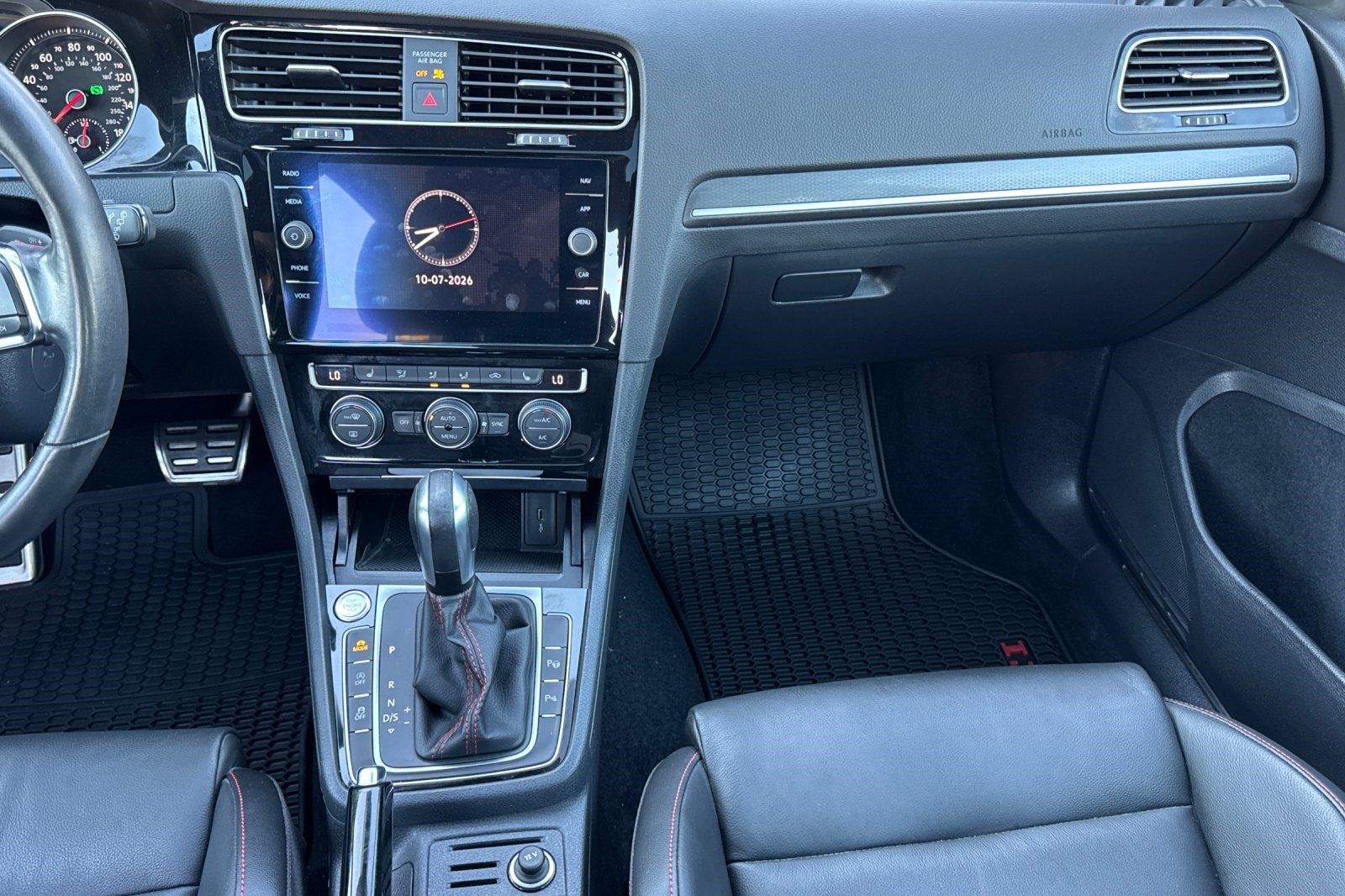 Used 2021 Volkswagen GTI Autobahn FWD image 18