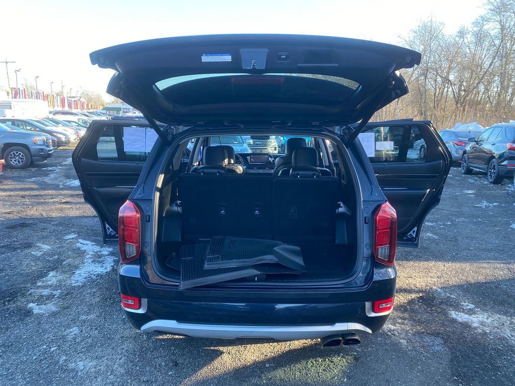 Used 2021 Hyundai Palisade Limited w/ Cargo Package image 27