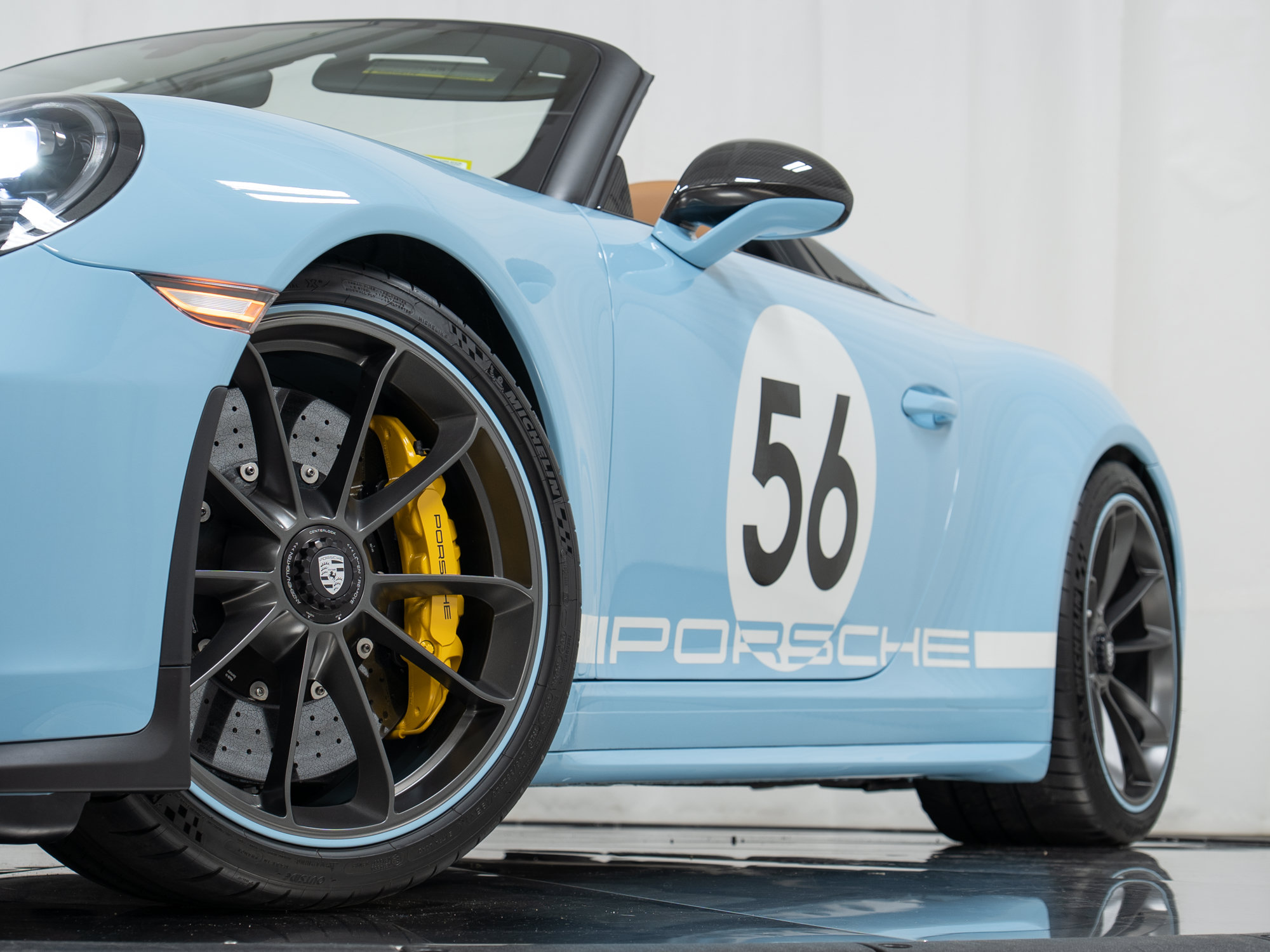 Certified 2019 Porsche 911 Speedster RWD image 50
