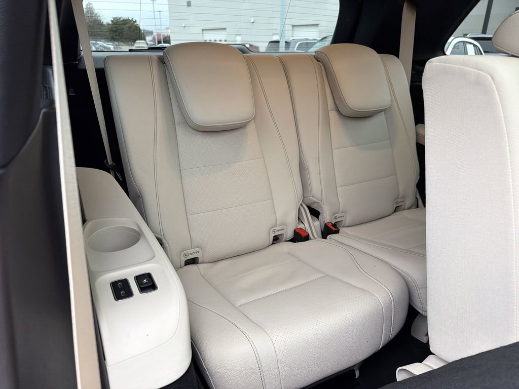 Certified 2024 Mercedes-Benz GLS 450 4MATIC image 24
