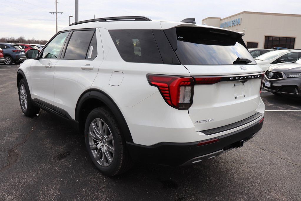 New 2026 Ford Explorer Active w/ Active Comfort Package image 7