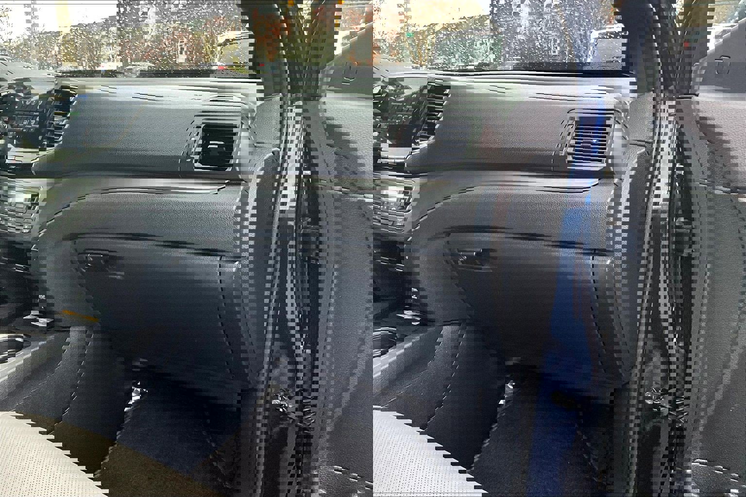 Used 2022 Honda Passport EX-L image 16