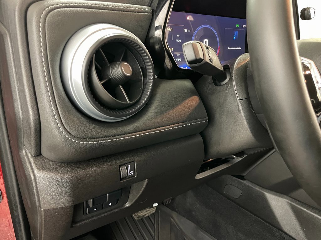 Certified 2024 Chevrolet Colorado LT w/ LT Convenience Package II image 28