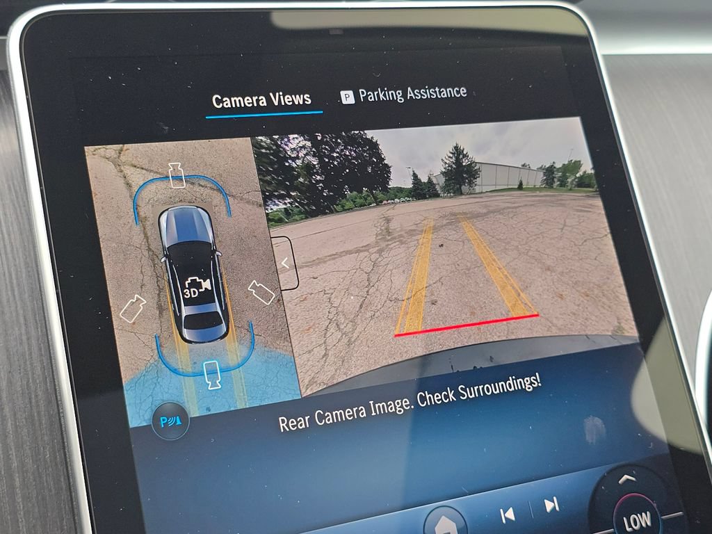 New 2026 Mercedes-Benz C 300 4MATIC Sedan image 32