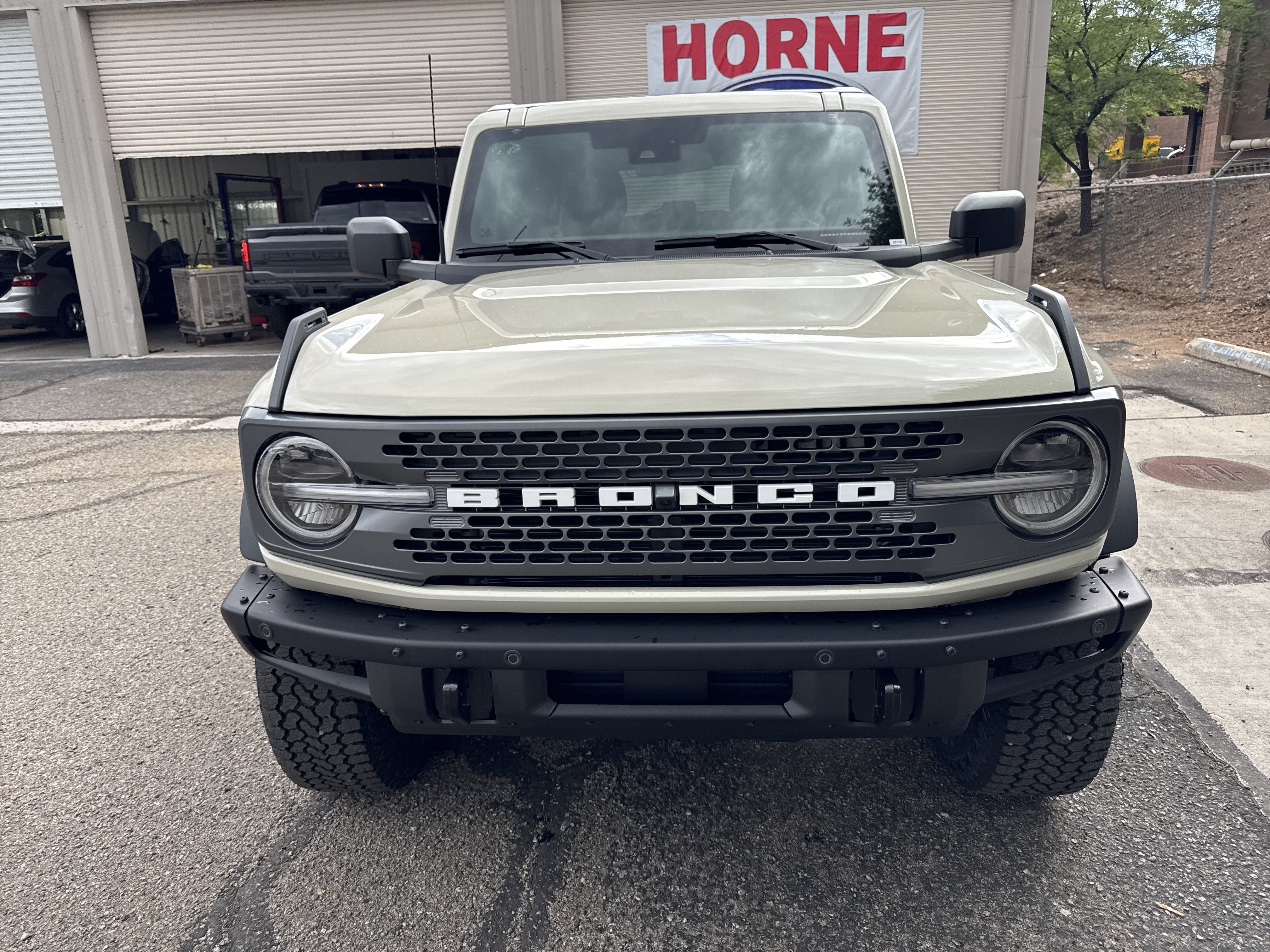 New 2026 Ford Bronco Badlands AWD/4WD image 2