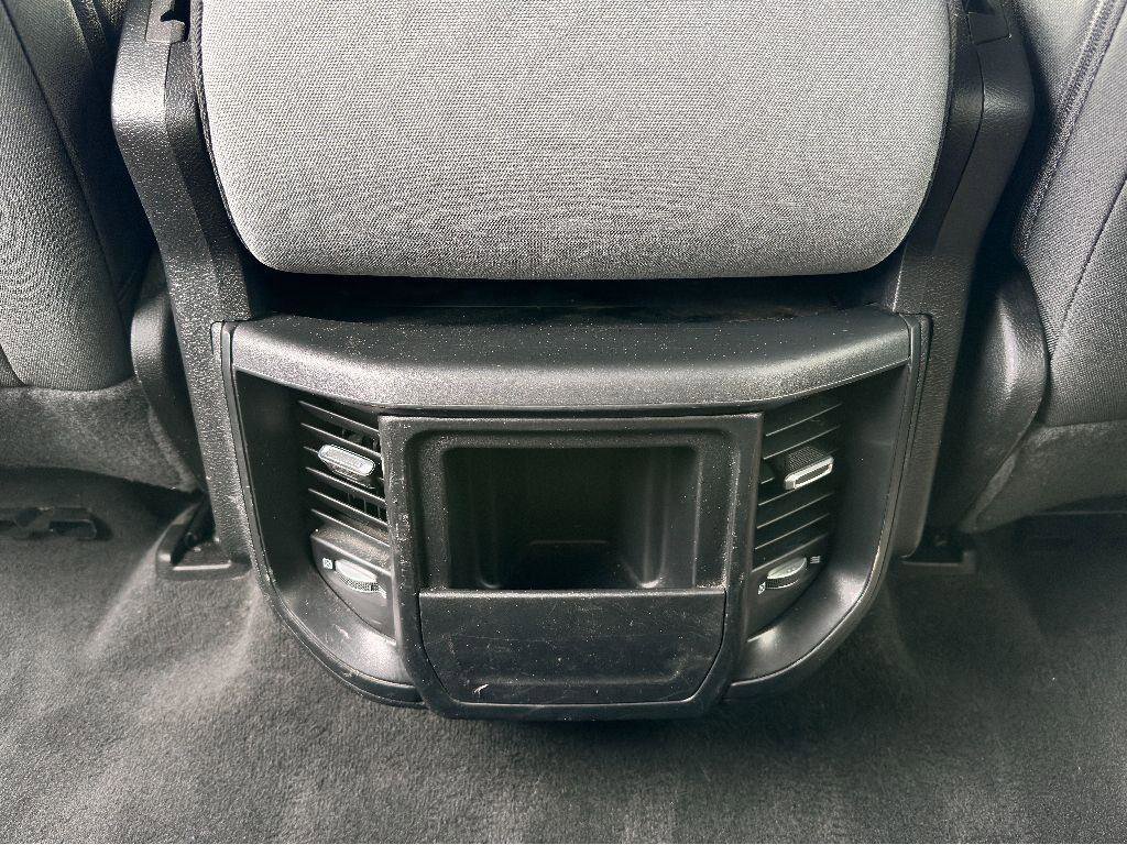 Used 2021 RAM 1500 Big Horn image 32