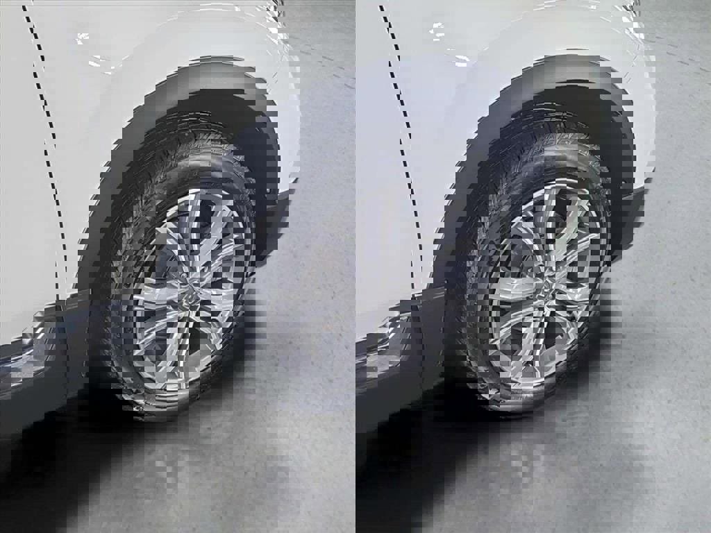 Used 2022 Honda CR-V Touring image 38