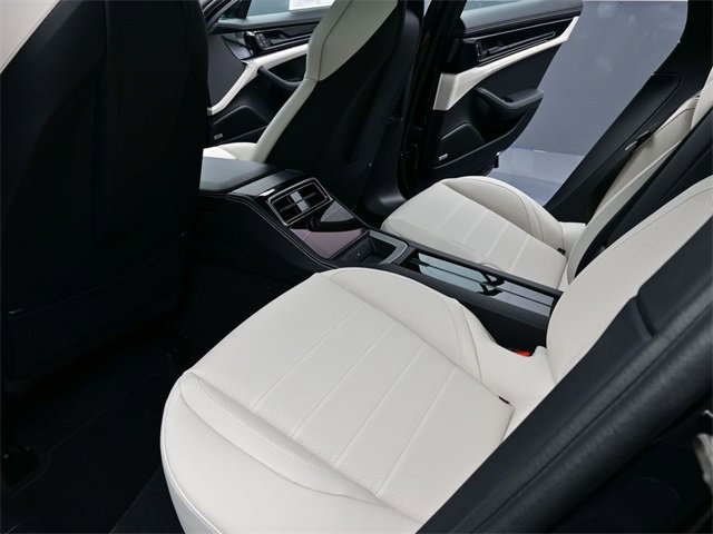 New 2026 Porsche Panamera 4 image 19