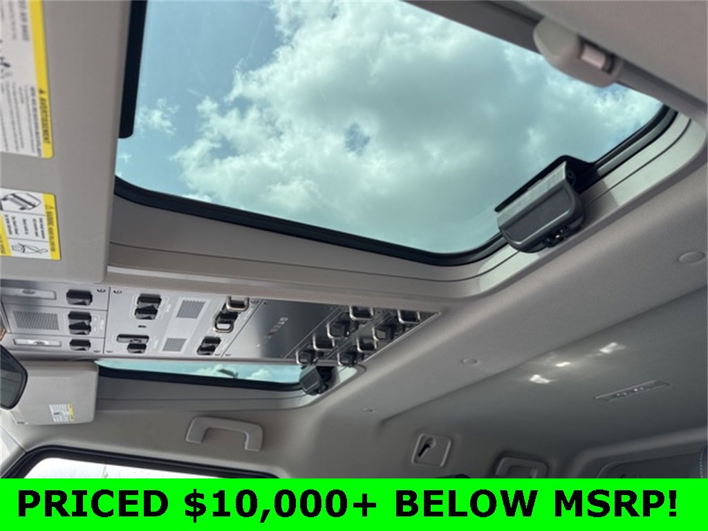 Used 2024 INEOS Grenadier Fieldmaster Edition image 22