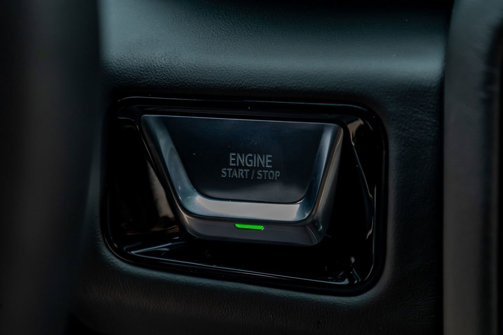 Used 2026 GMC Yukon XL AT4 Ultimate w/ LPO, Floor Liner Package image 23