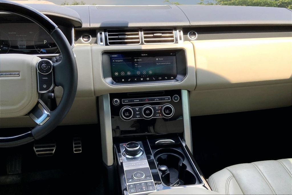 Used 2017 Land Rover Range Rover Supercharged AWD/4WD image 9