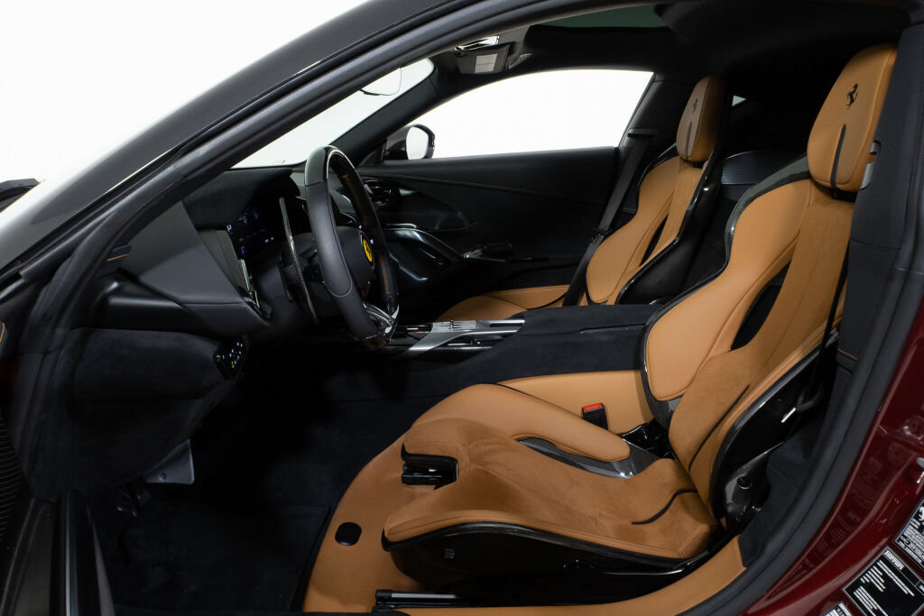 Certified 2025 Ferrari 12Cilindri RWD image 40