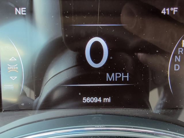 Used 2021 Jeep Grand Cherokee Limited w/ Premium Lighting Group AWD/4WD image 19