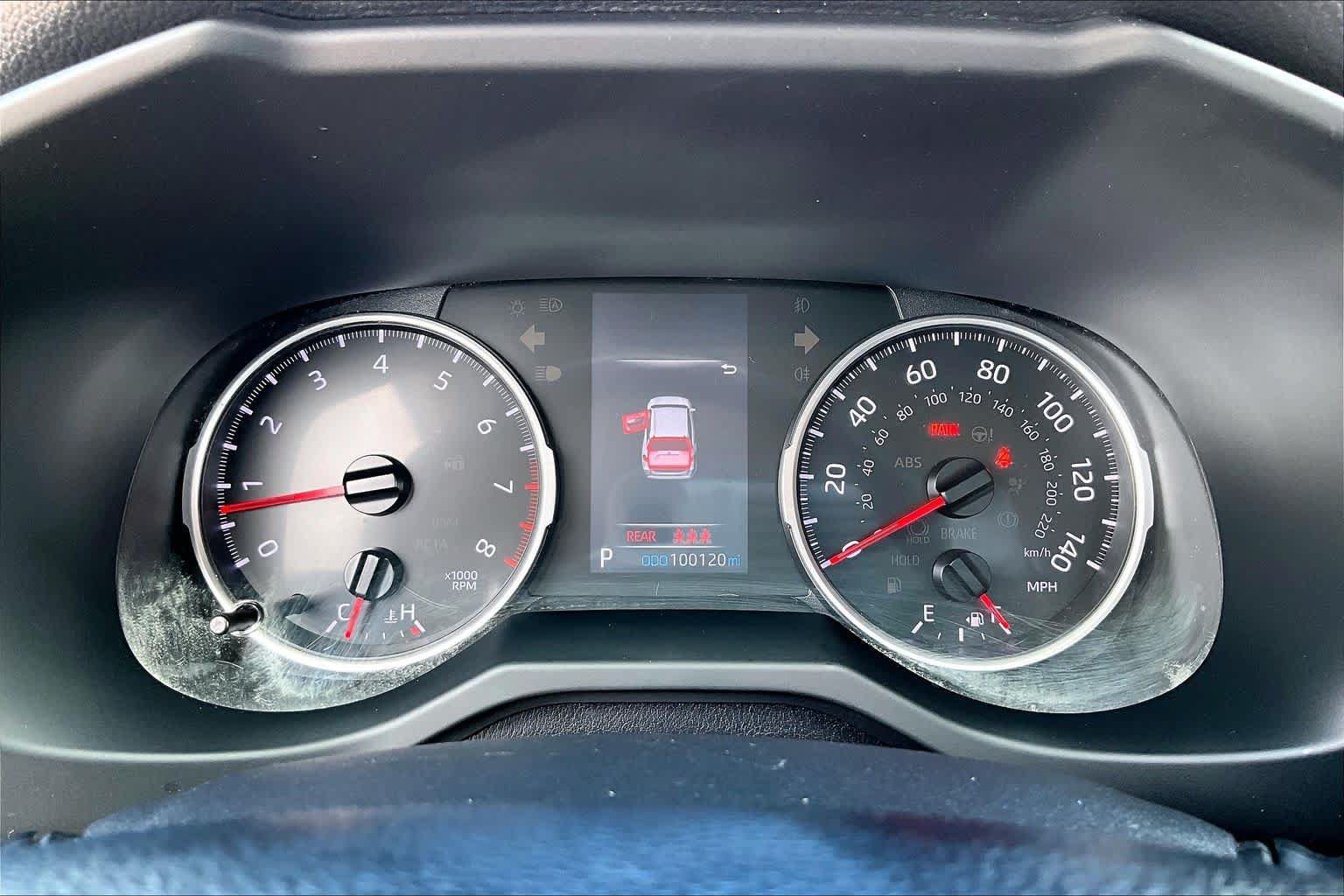 Used 2019 Toyota RAV4 LE w/ Carpet Mat Package FWD image 26