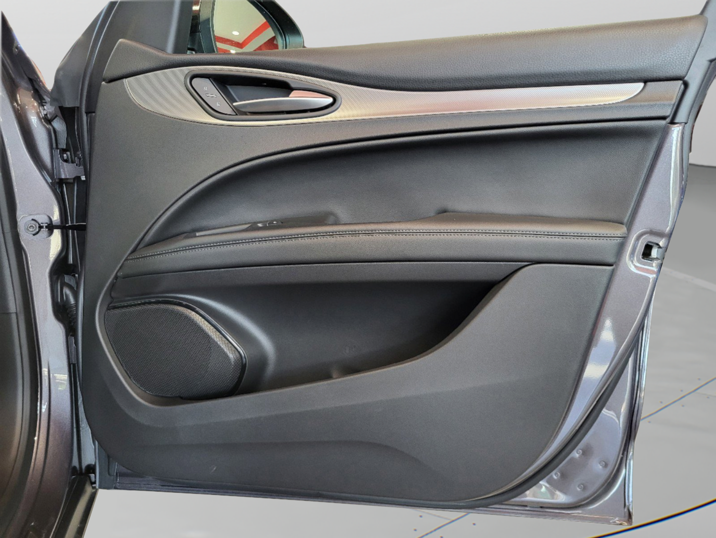 New 2025 Alfa Romeo Stelvio Sprint AWD/4WD image 33