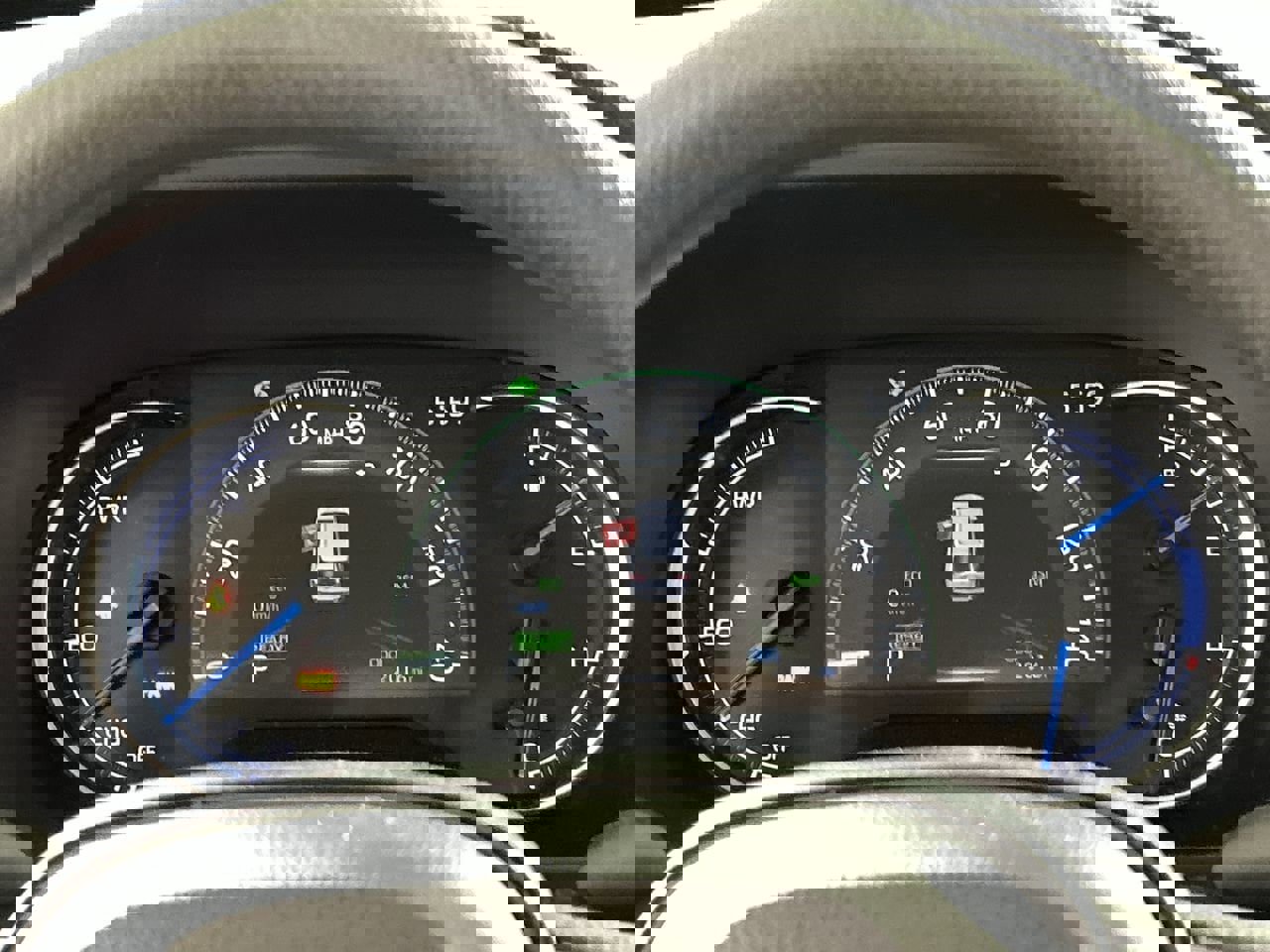 Used 2025 Toyota RAV4 LE image 14