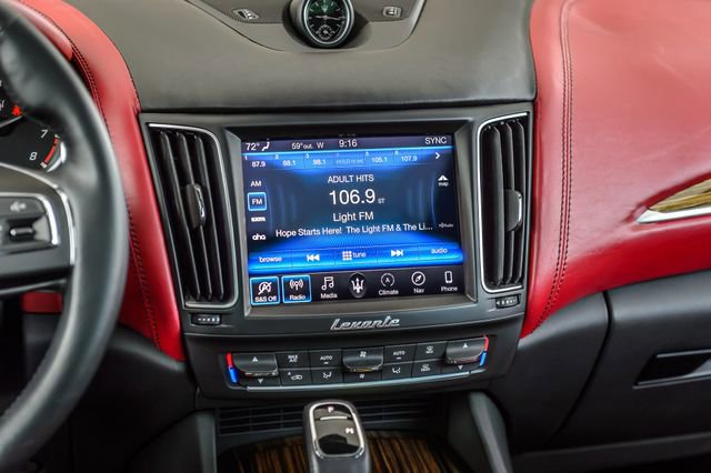 Used 2019 Maserati Levante GranLusso image 31