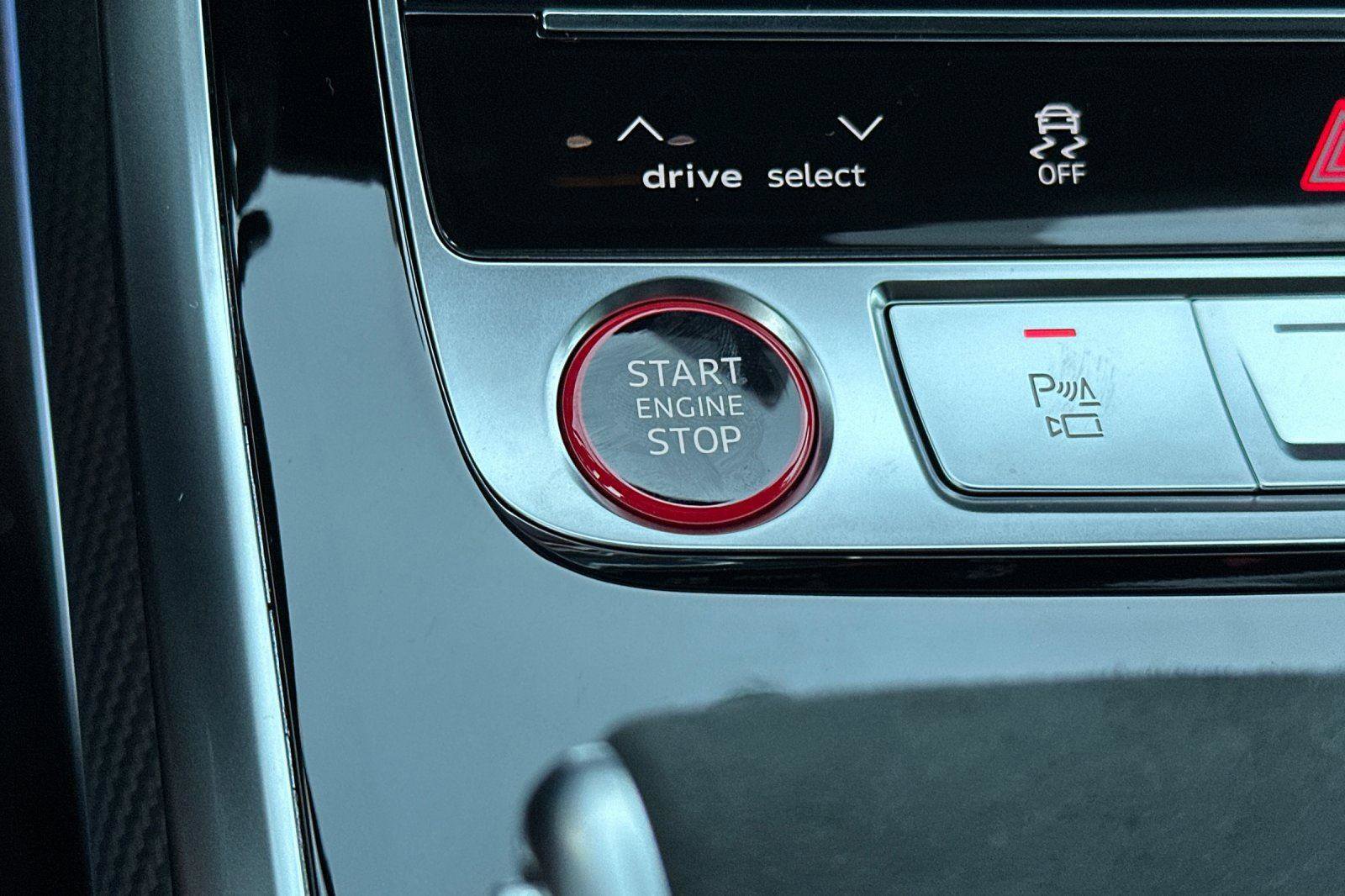 New 2026 Audi RS Q8 performance image 22