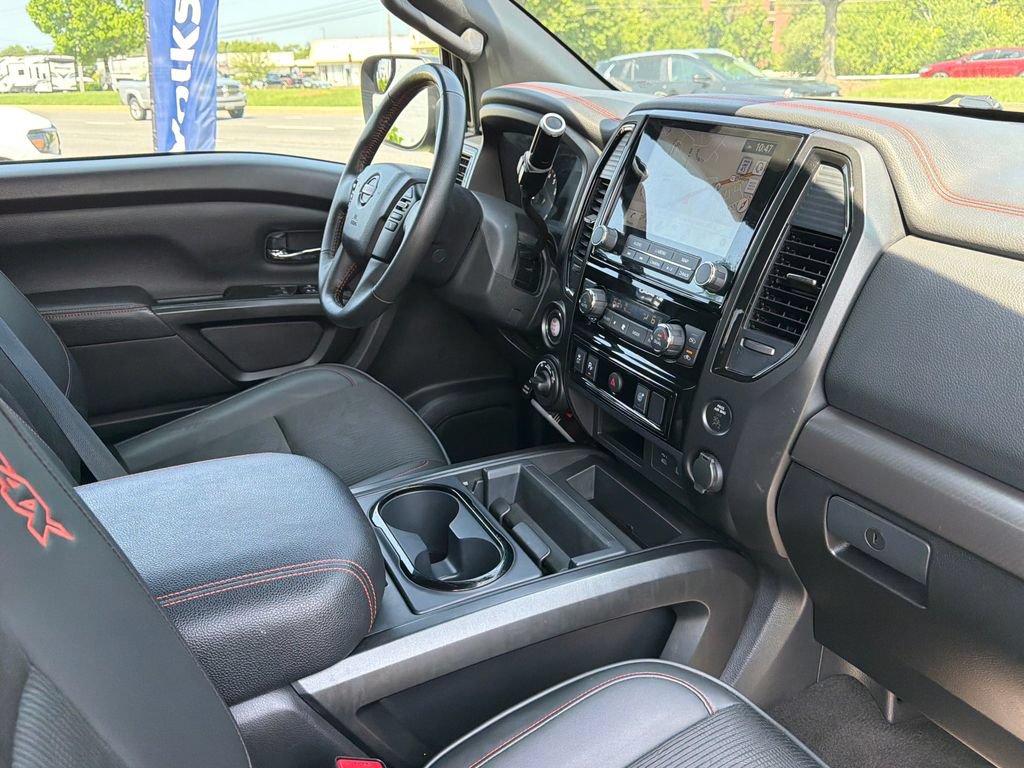 Used 2020 Nissan Titan PRO-4X AWD/4WD image 17