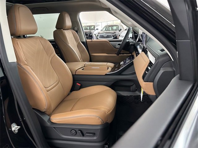 New 2026 INFINITI QX80 Luxe w/ Cargo Package image 22