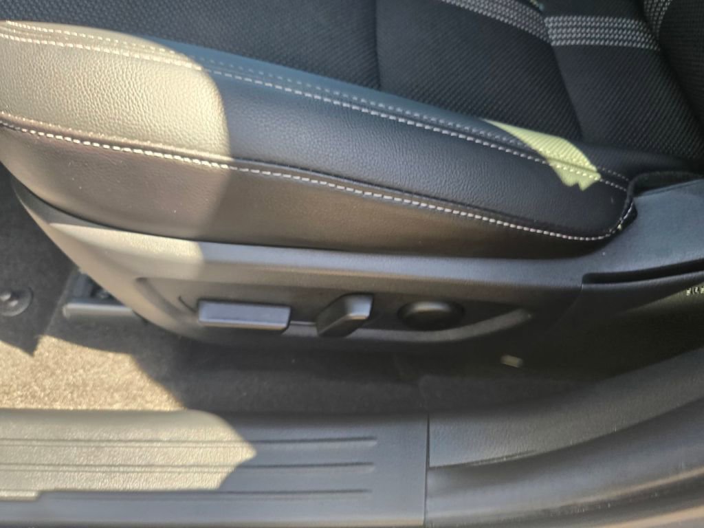 Certified 2025 MAZDA CX-50 AWD 2.5 S w/ Cargo Package image 13