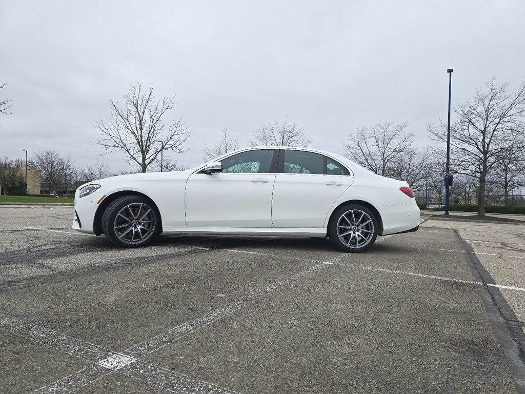 Used 2022 Mercedes-Benz E 350 4MATIC Sedan image 14