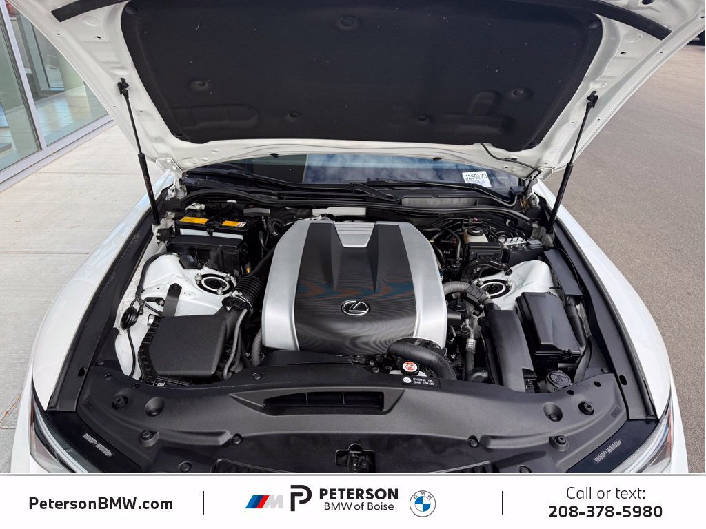 Used 2022 Lexus IS 300 AWD w/ Premium Package image 34