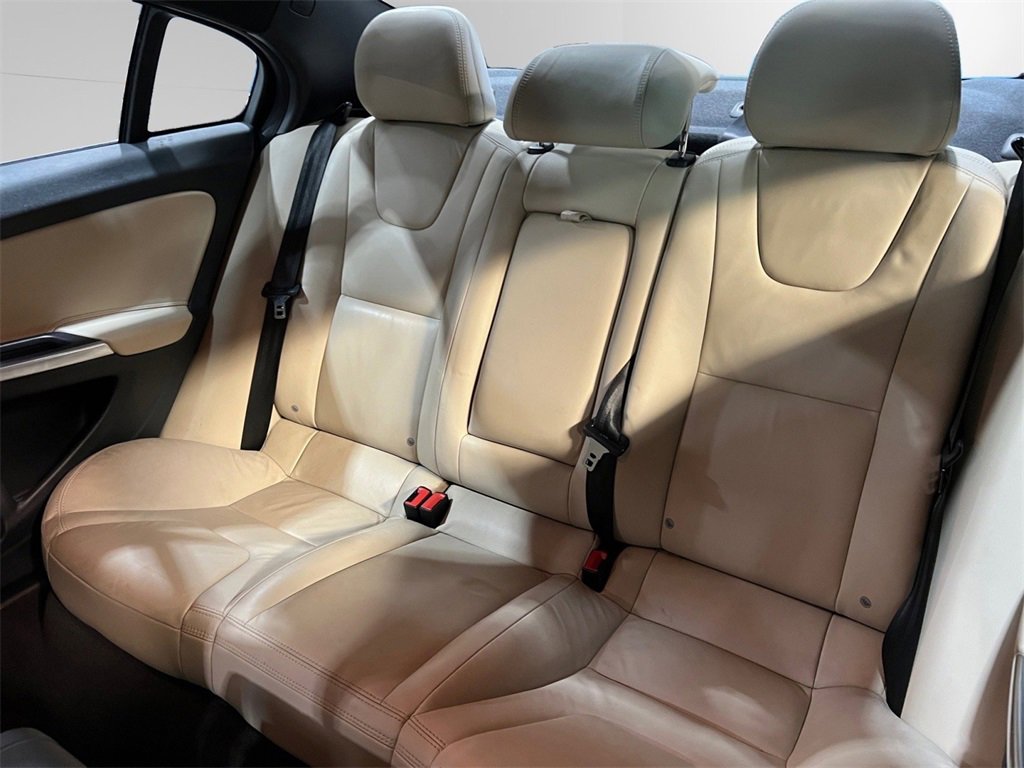 Used 2015 Volvo S60 T5 Premier image 20