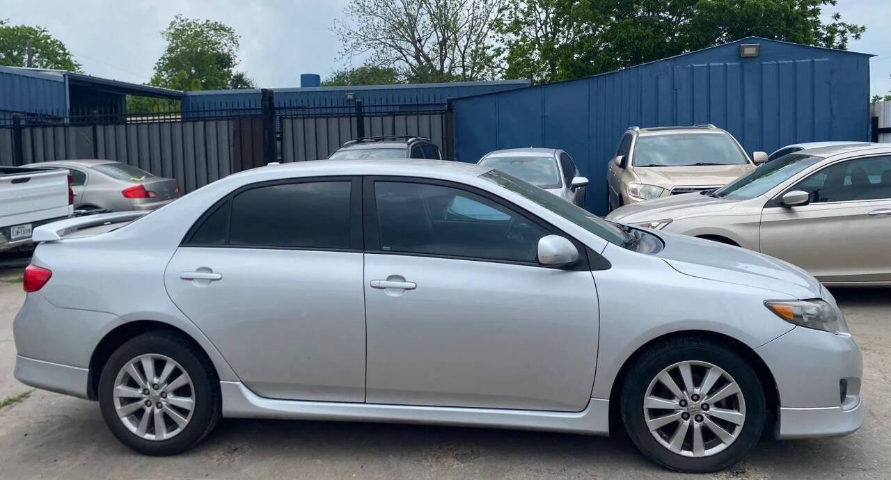 Used 2010 Toyota Corolla S w/ S EVP Pkg #3 FWD image 2