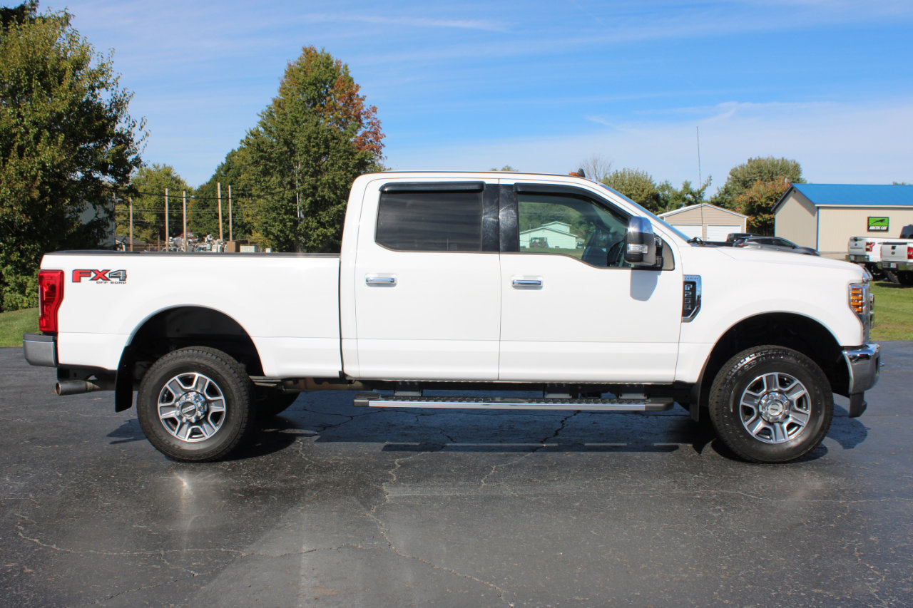 Used 2019 Ford F250 Lariat w/ Chrome Package image 3
