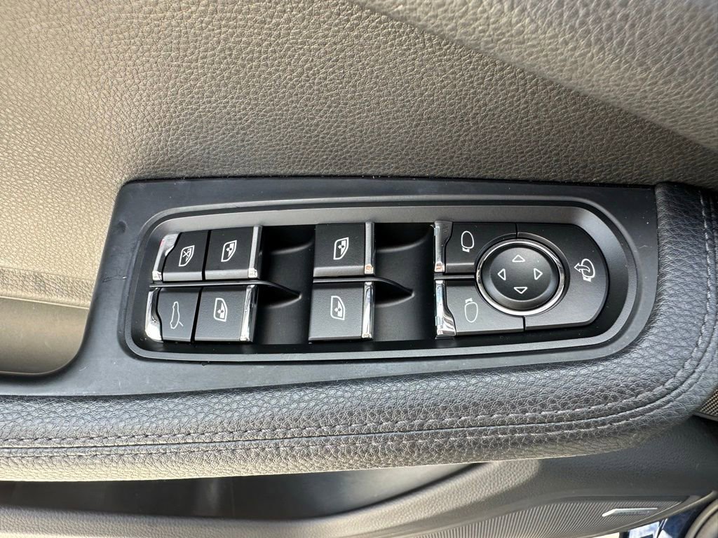 Used 2018 Porsche Macan S AWD/4WD image 17