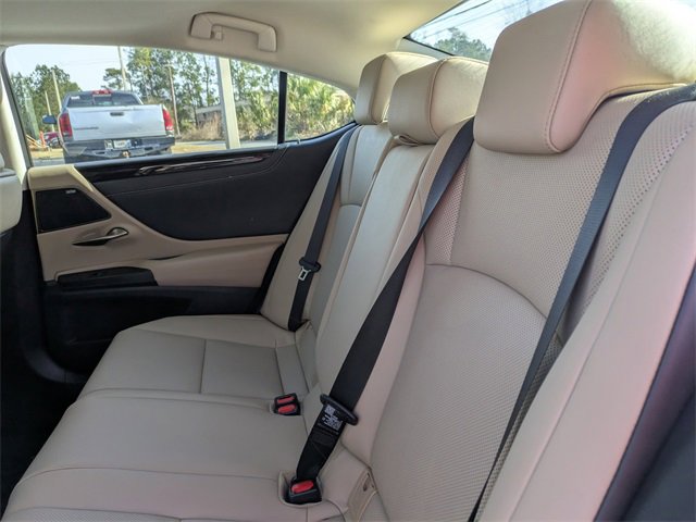 Used 2021 Lexus ES 300h w/ Premium Package image 13