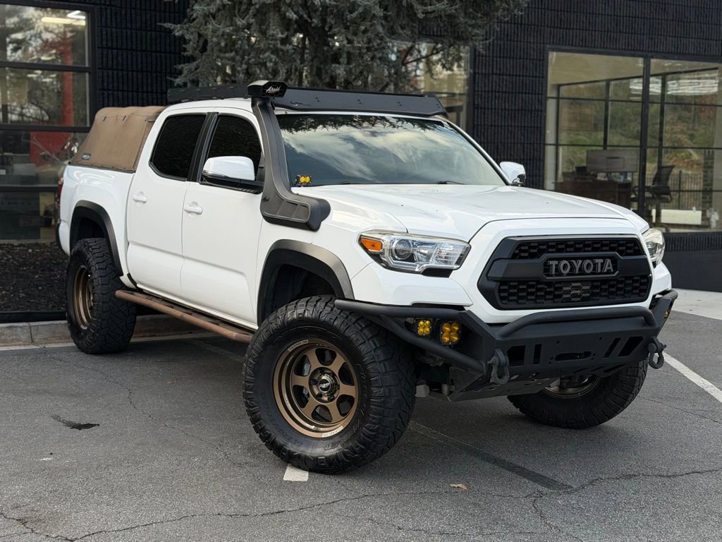 Used 2019 Toyota Tacoma TRD Off-Road image 7
